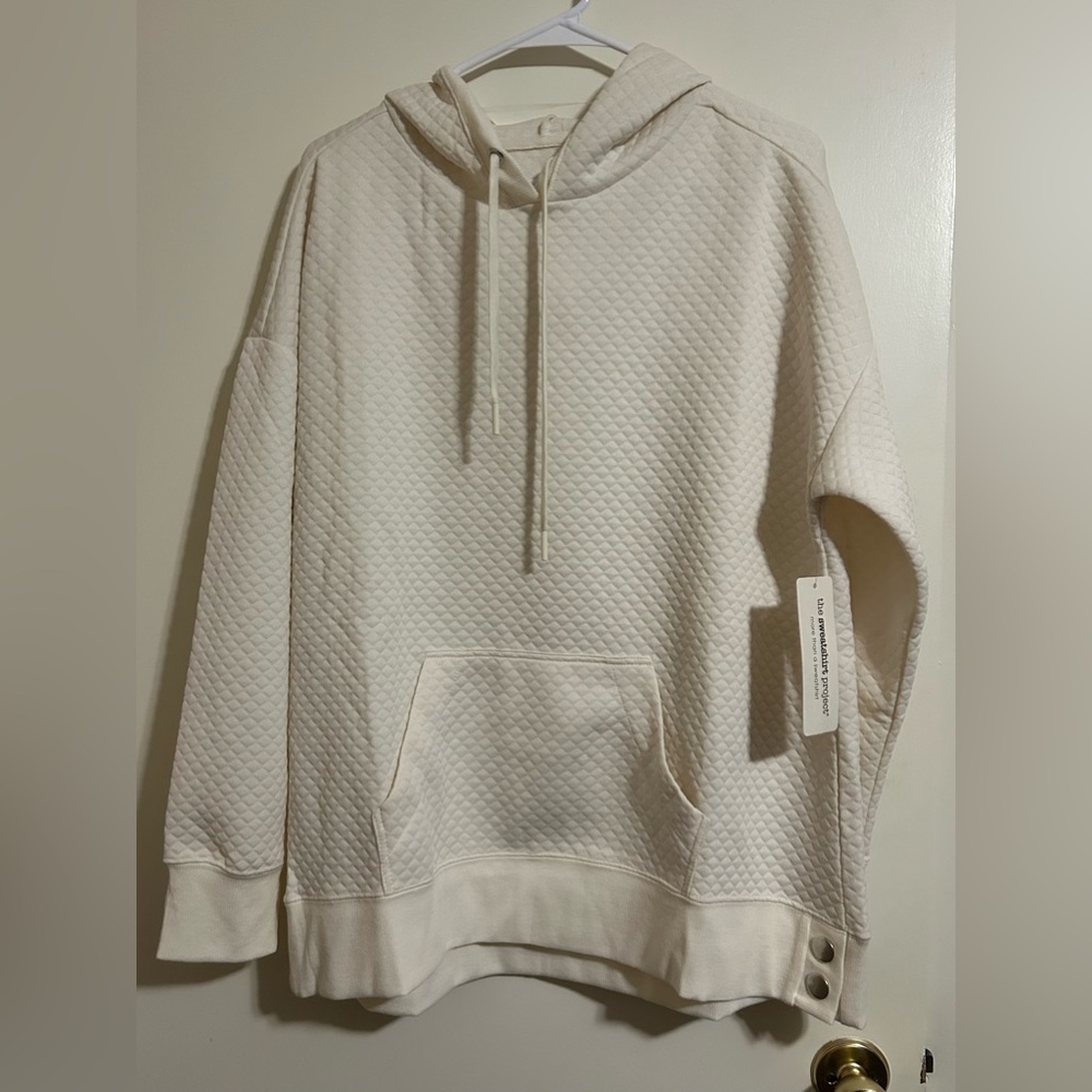 NWT Cream Sweatshirt